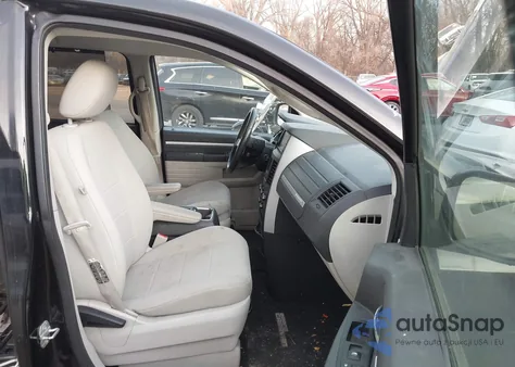 2008 Dodge Grand Caravan Sxt from USA, damaged, VIN 2D8HN54P08R683653